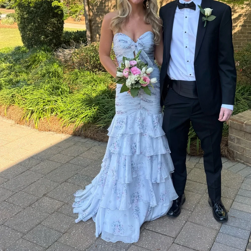 **Sherri hill 2026 blue mermaid, floral ruffle dress bow front detail SIZE 2** - Picture 3 of 3